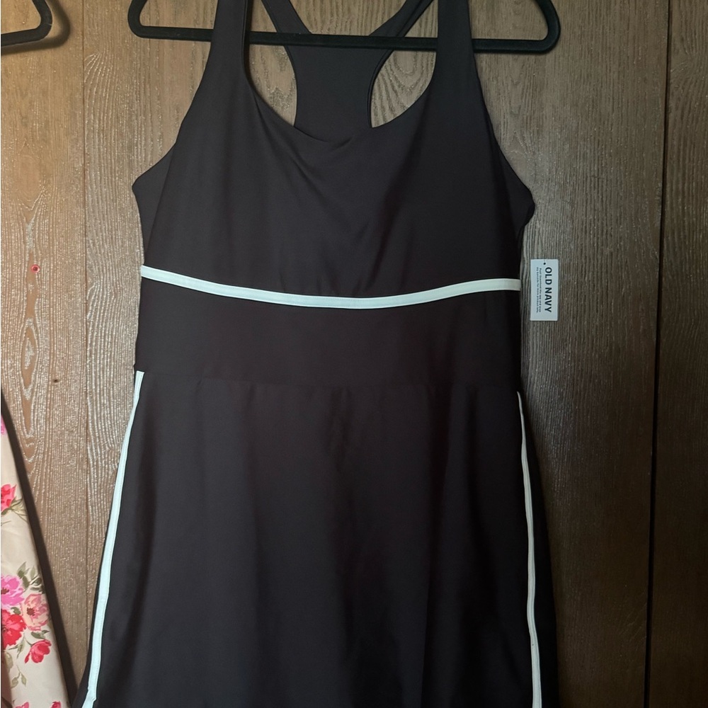 Old Navy Black and White Dress